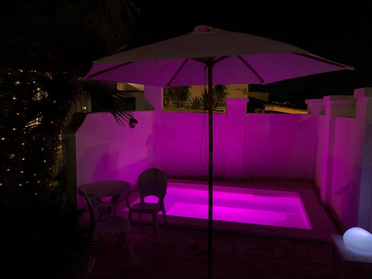 Villa Le Due Pigne (Adults Only) Taranto Esterno foto