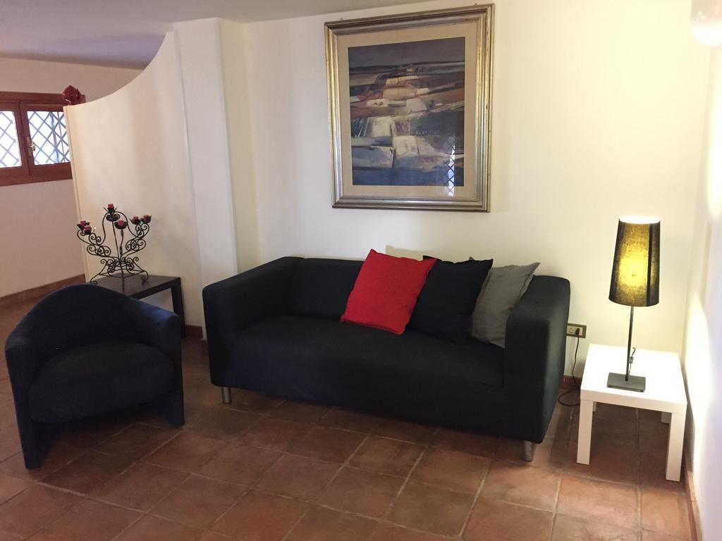Villa Le Due Pigne (Adults Only) Taranto Esterno foto