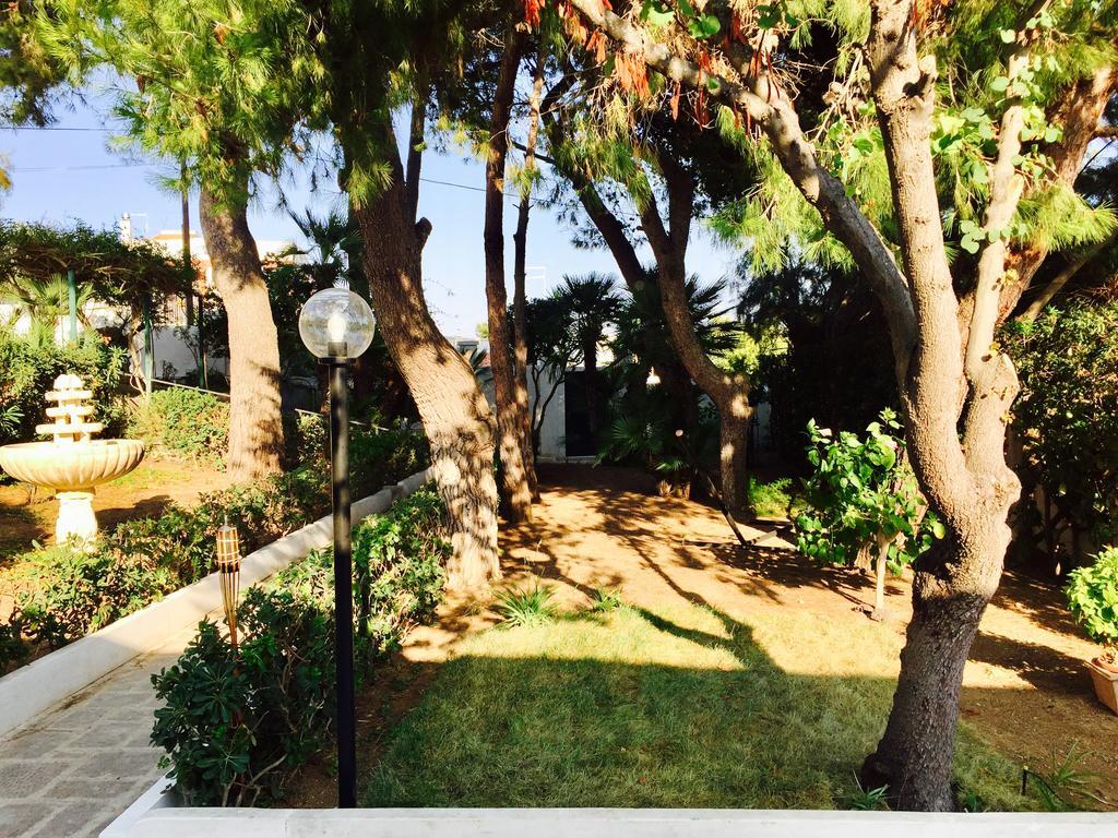 Villa Le Due Pigne (Adults Only) Taranto Esterno foto