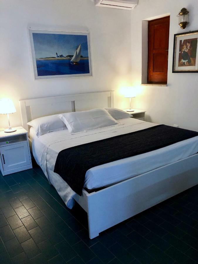 Villa Le Due Pigne (Adults Only) Taranto Esterno foto